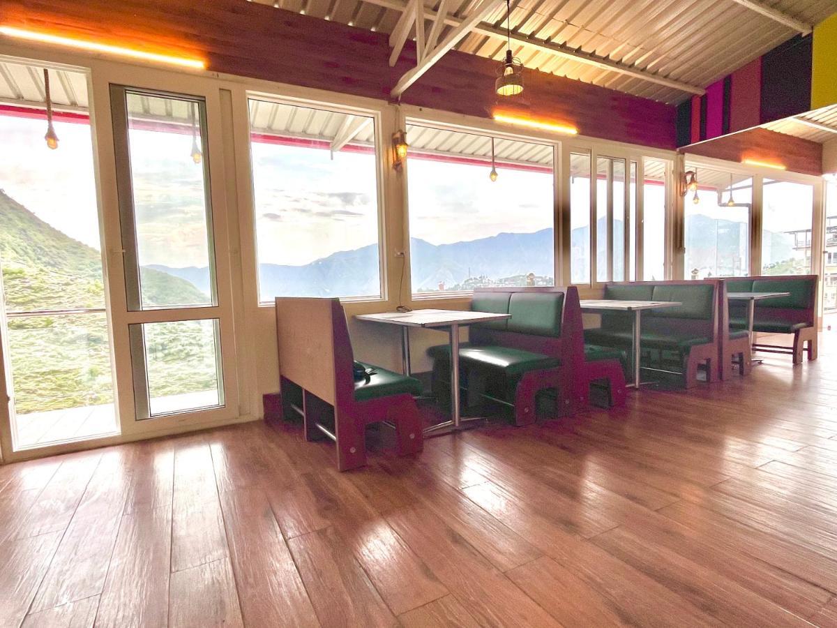 Kempty Myst Resort, Mussoorie - A Comfortable Stay Экстерьер фото